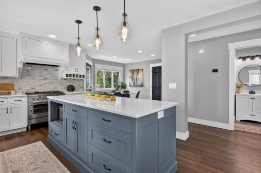 3710 Crestwood Drive NE, Alexandria, MN 56308