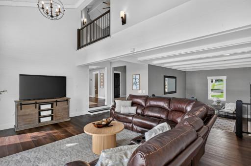 3710 Crestwood Drive NE, Alexandria, MN 56308
