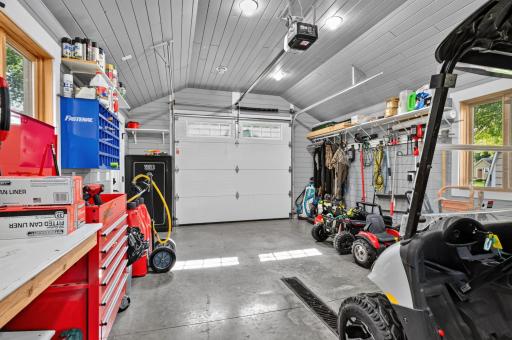 3710 Crestwood Drive NE, Alexandria, MN 56308