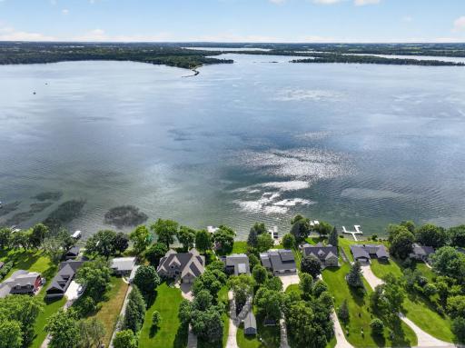 3710 Crestwood Drive NE, Alexandria, MN 56308