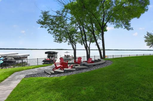 3710 Crestwood Drive NE, Alexandria, MN 56308