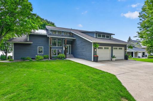 3710 Crestwood Drive NE, Alexandria, MN 56308