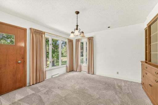 1230 4th Street NW, Rochester, MN 55901