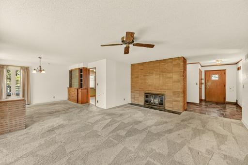1230 4th Street NW, Rochester, MN 55901