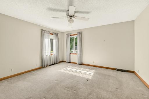 1230 4th Street NW, Rochester, MN 55901