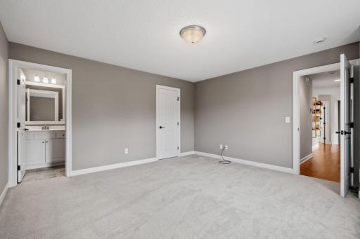 4694 Bluebell Trail N, Hamel, MN 55340