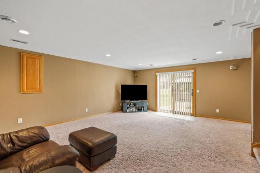 1294 153rd Lane NW, Andover, MN 55304