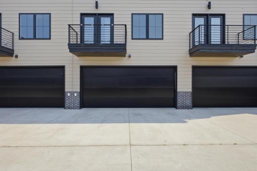 4160 Arthur Drive S, Fargo, ND 58104