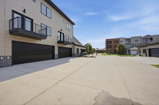 4160 Arthur Drive S, Fargo, ND 58104