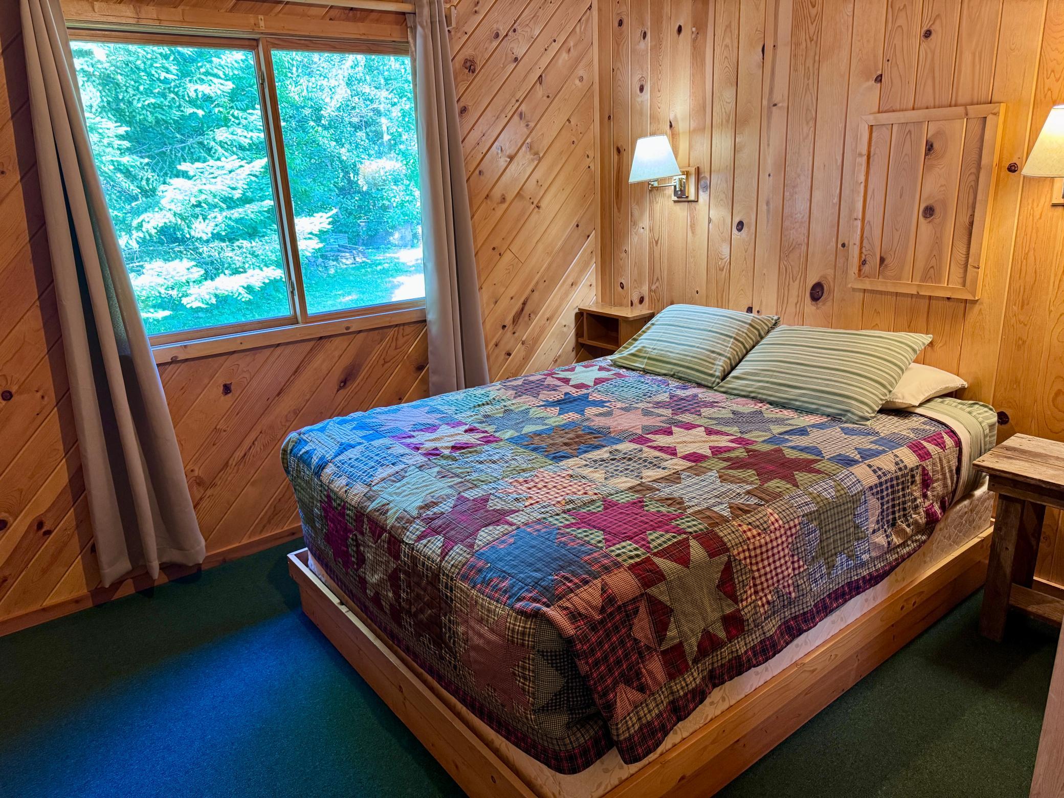 *TQBedroom.jpg
