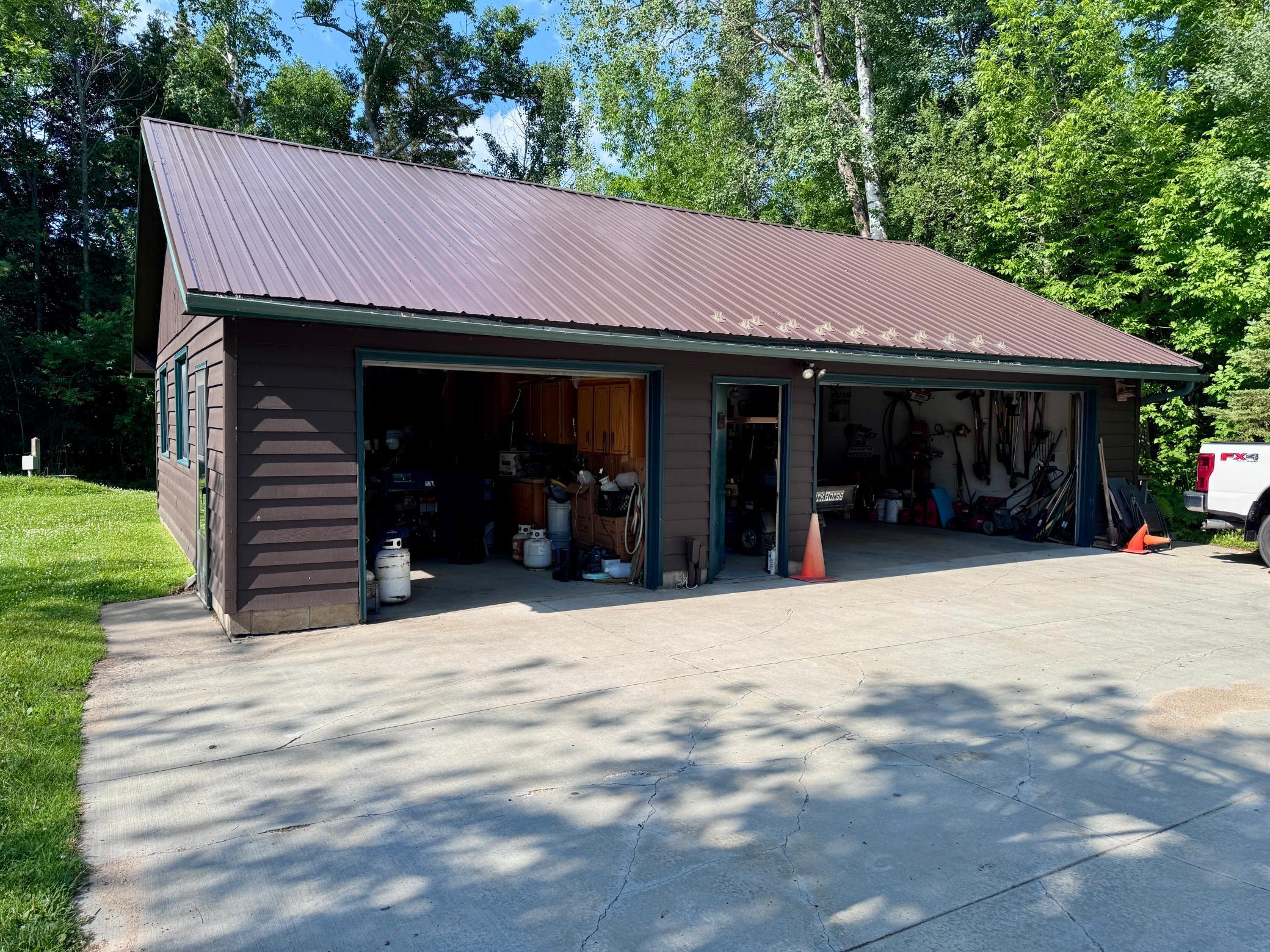 3 stall garage