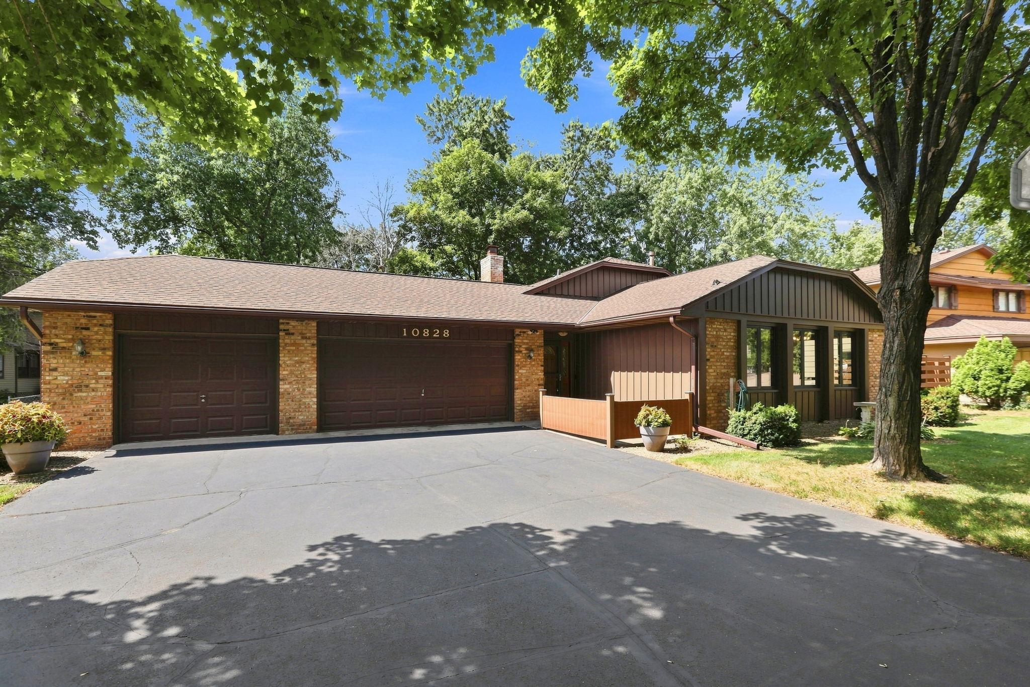 7097449