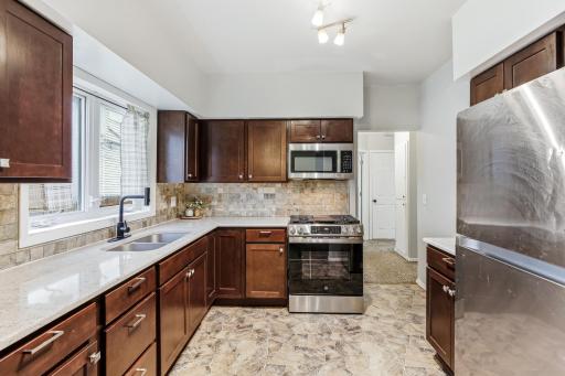 1745 7th Street E, Saint Paul, MN 55106