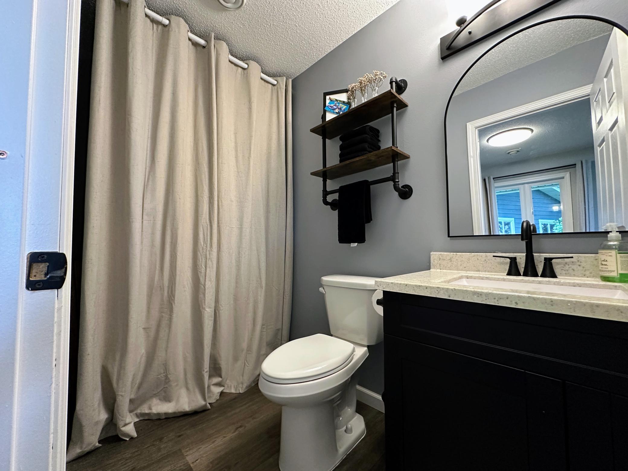 1/2 Bath