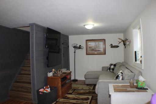 23 W Pike Street, Osakis, MN 56360