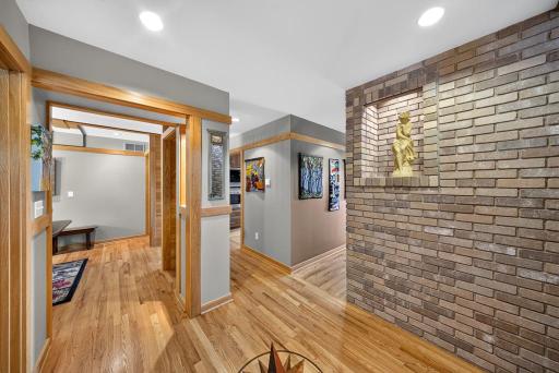 5185 Meadow Crossing Road SW, Rochester, MN 55902