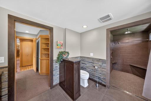 5185 Meadow Crossing Road SW, Rochester, MN 55902