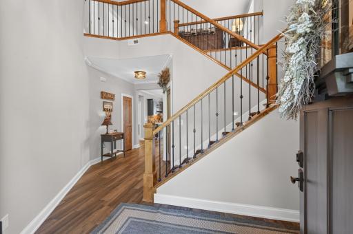 7769 N Shore Circle N, Forest Lake, MN 55025