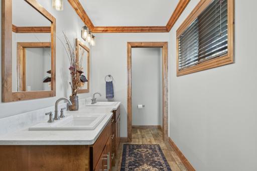 7769 N Shore Circle N, Forest Lake, MN 55025