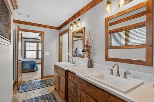 7769 N Shore Circle N, Forest Lake, MN 55025