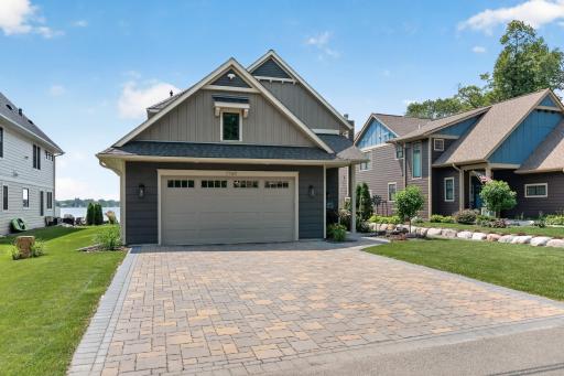 7769 N Shore Circle N, Forest Lake, MN 55025