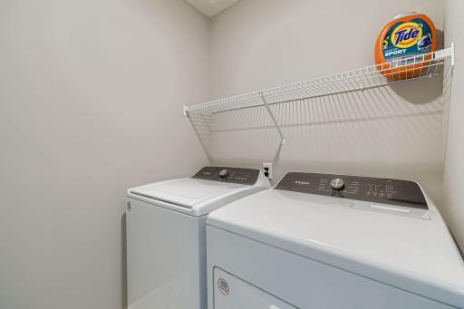 7582 38th St N - Web Quality - 025 - 26 2nd Floor Laundry Room.jpg