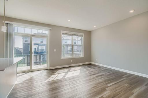 7582 38th St N - Web Quality - 009 - 08 Dining Room.jpg