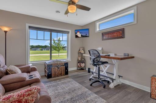 2752 9th Avenue SE, Willmar, MN 56201