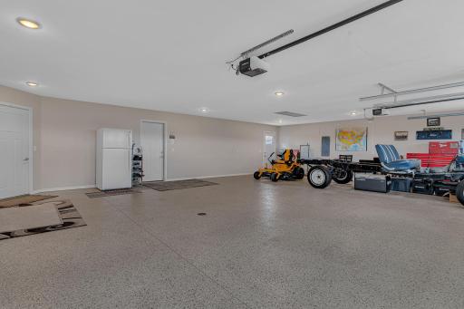 2752 9th Avenue SE, Willmar, MN 56201