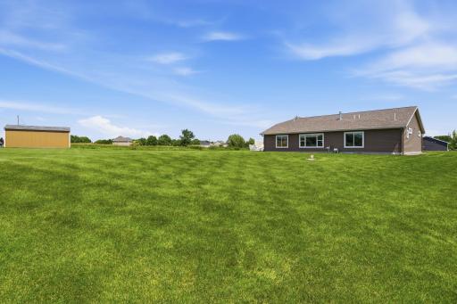 2752 9th Avenue SE, Willmar, MN 56201