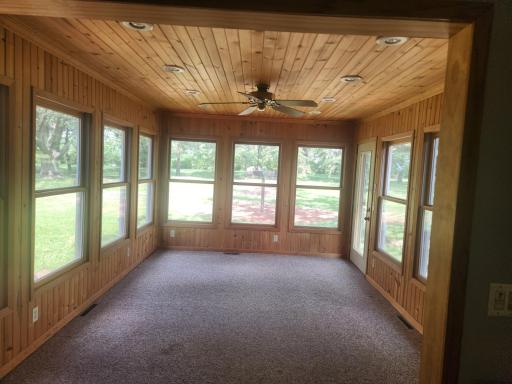 56676 412th Street, New Ulm, MN 56073