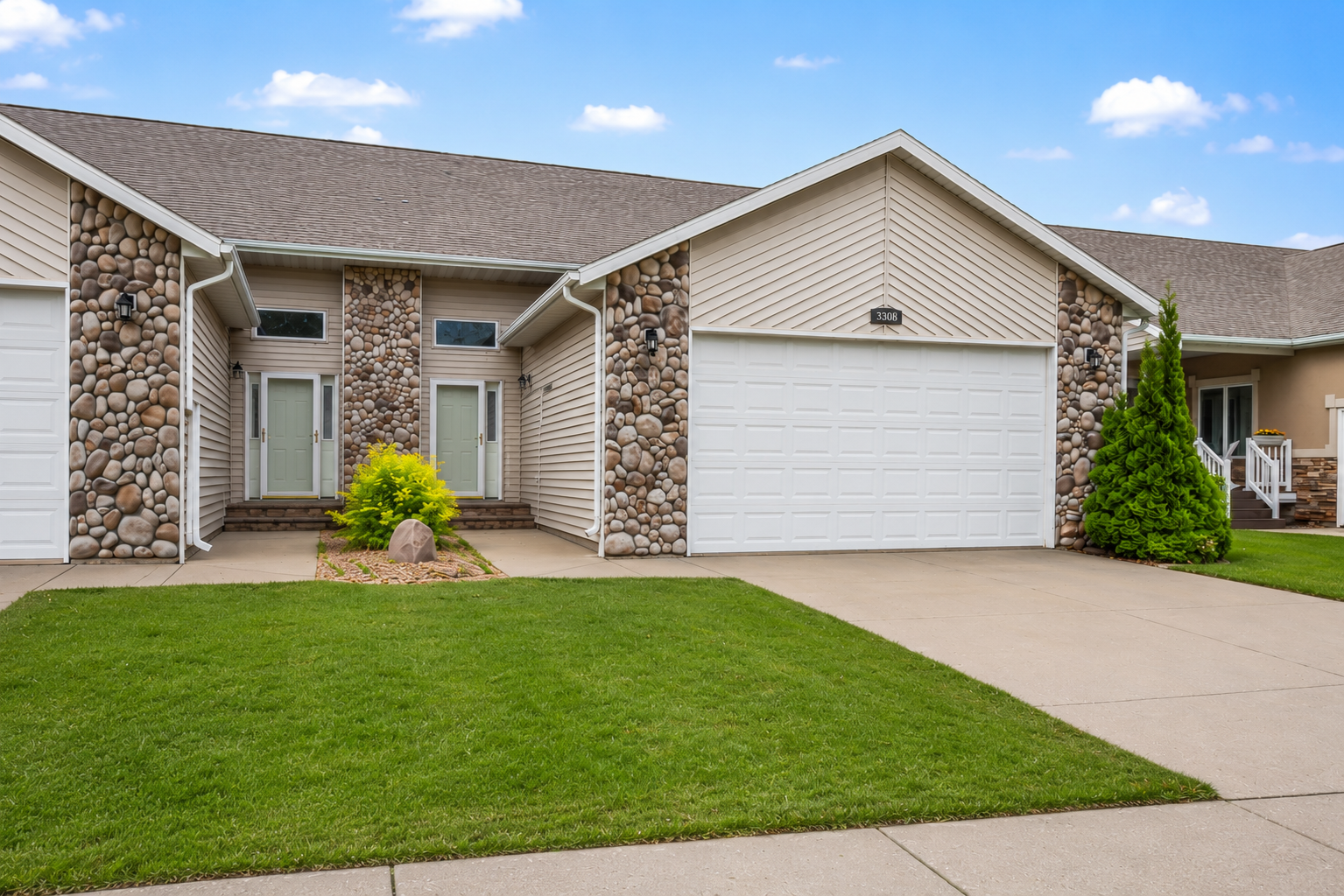 Photo rendered to take out front yard tree so front of home can be seen more accurately.