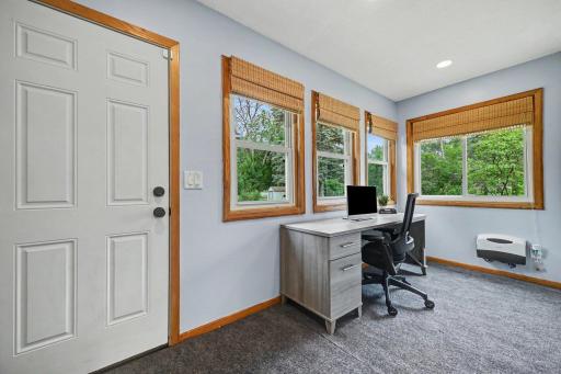 3275 Midland Avenue, Saint Paul, MN 55110