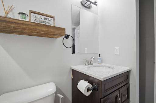 408 6th Avenue NE, Waseca, MN 56093