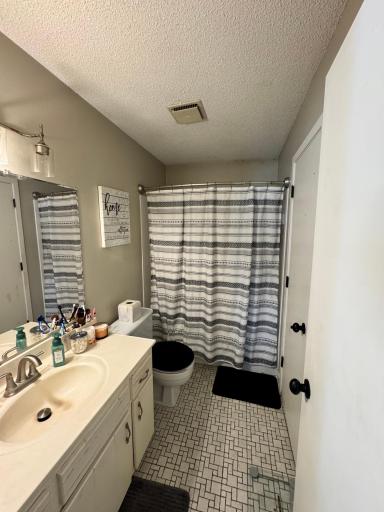 7819 85th Court N, Minneapolis, MN 55445