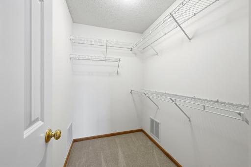 17471 Gettysburg Way, Lakeville, MN 55044