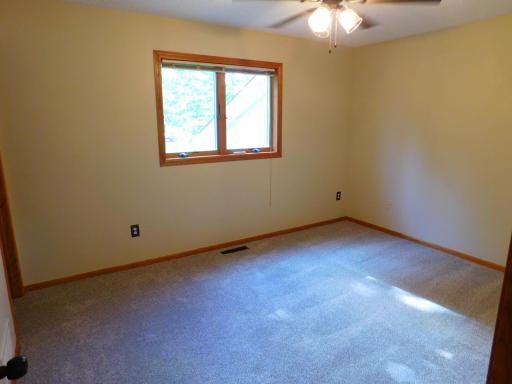486 193rd Lane NE, Cedar, MN 55011