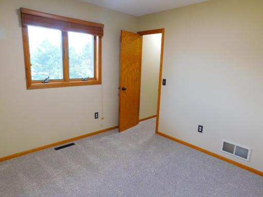 486 193rd Lane NE, Cedar, MN 55011