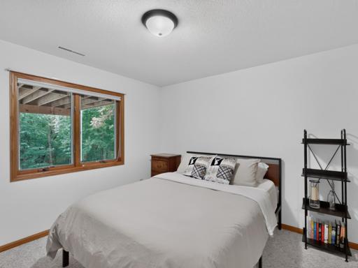 7255 Hollyford Lane NW, Rochester, MN 55901
