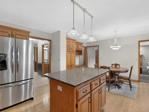 7255 Hollyford Lane NW, Rochester, MN 55901