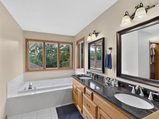 7255 Hollyford Lane NW, Rochester, MN 55901
