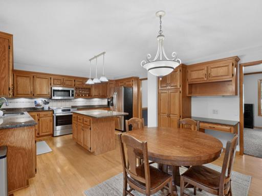7255 Hollyford Lane NW, Rochester, MN 55901