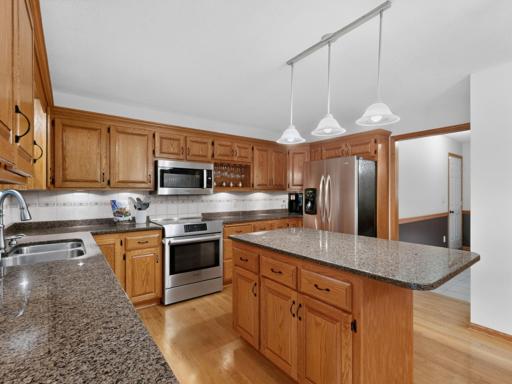 7255 Hollyford Lane NW, Rochester, MN 55901