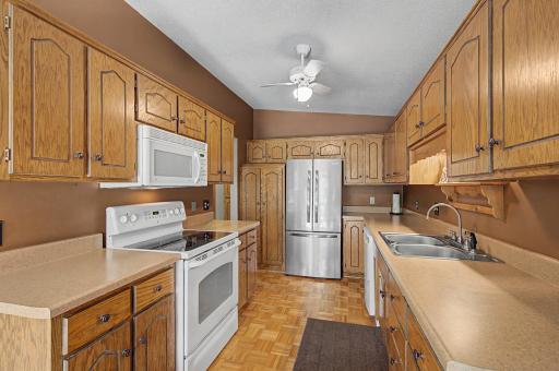 9211 Upland Lane N, Osseo, MN 55369
