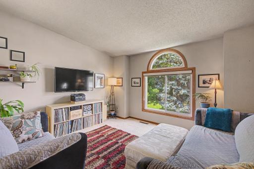 9211 Upland Lane N, Osseo, MN 55369