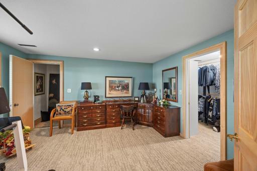 830 Lakewood Drive SW, Hutchinson, MN 55350