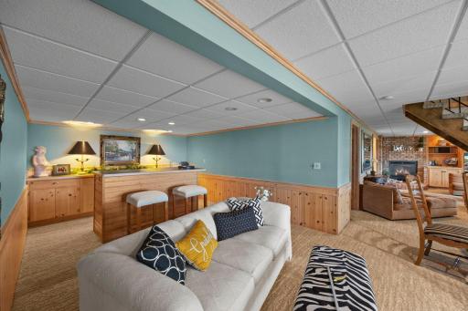830 Lakewood Drive SW, Hutchinson, MN 55350