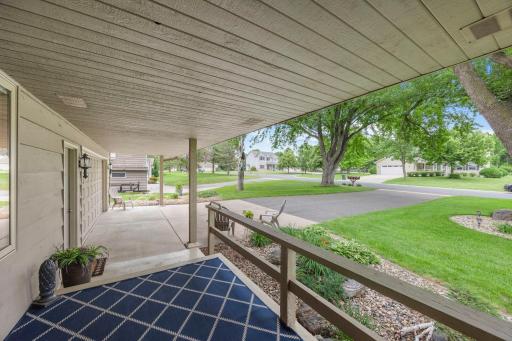 830 Lakewood Drive SW, Hutchinson, MN 55350