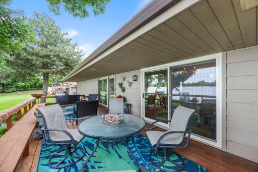 830 Lakewood Drive SW, Hutchinson, MN 55350