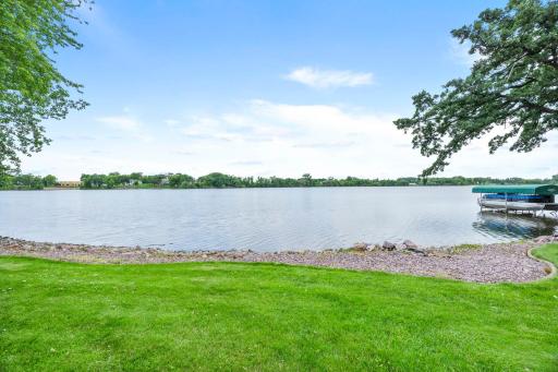 830 Lakewood Drive SW, Hutchinson, MN 55350